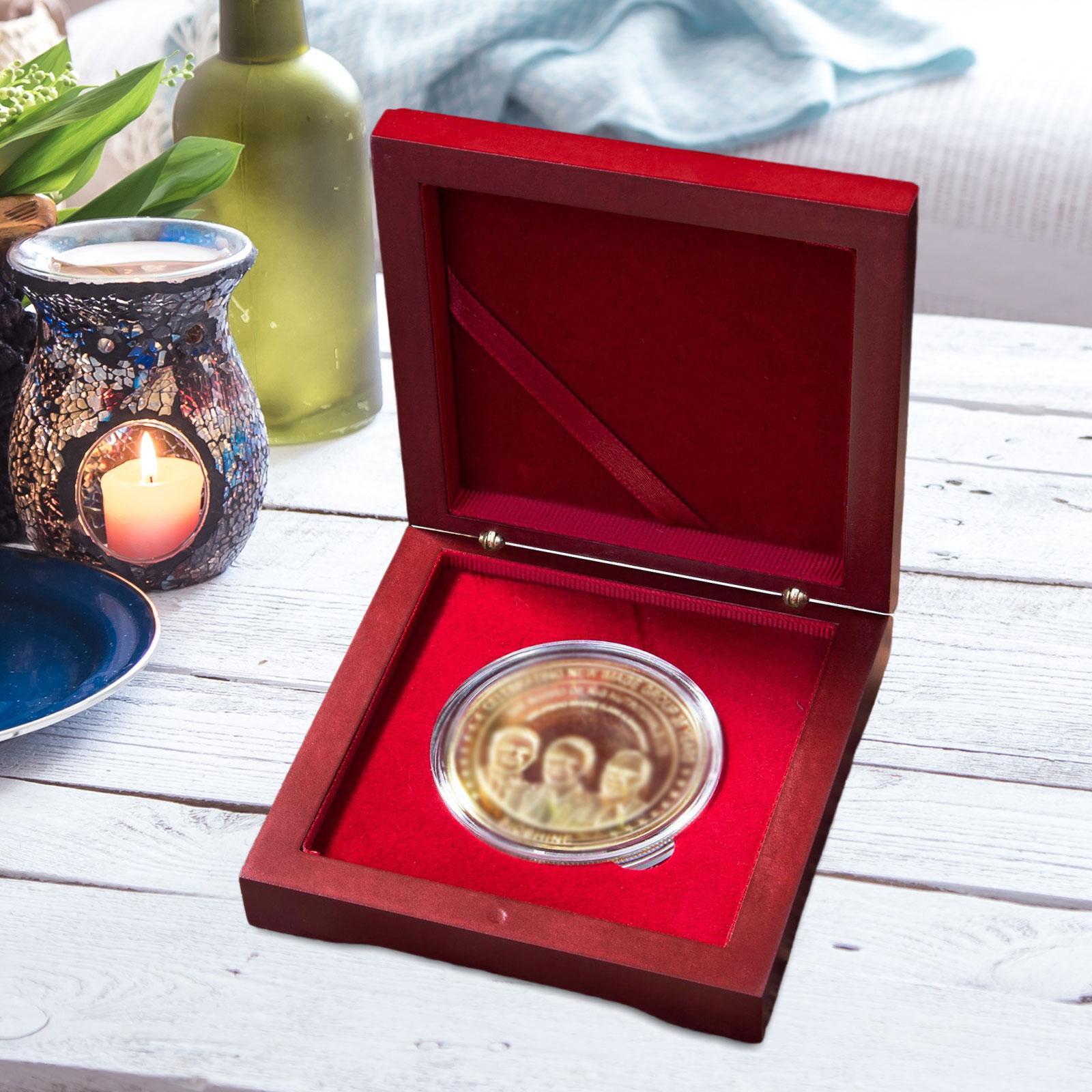 디스플레이 케이스 상자, 나무 디스플레이 스탠드 장식품 - Collectors Coins Jewelry & Watches Of Smithtown Photos 리뷰 및 가격